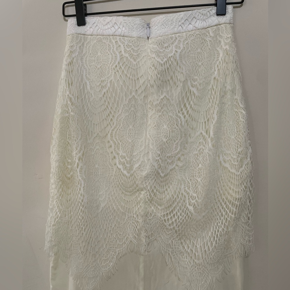 Cream Midi Pencil Skirt with Slit for Cocktail Events - Picture 3 of 5